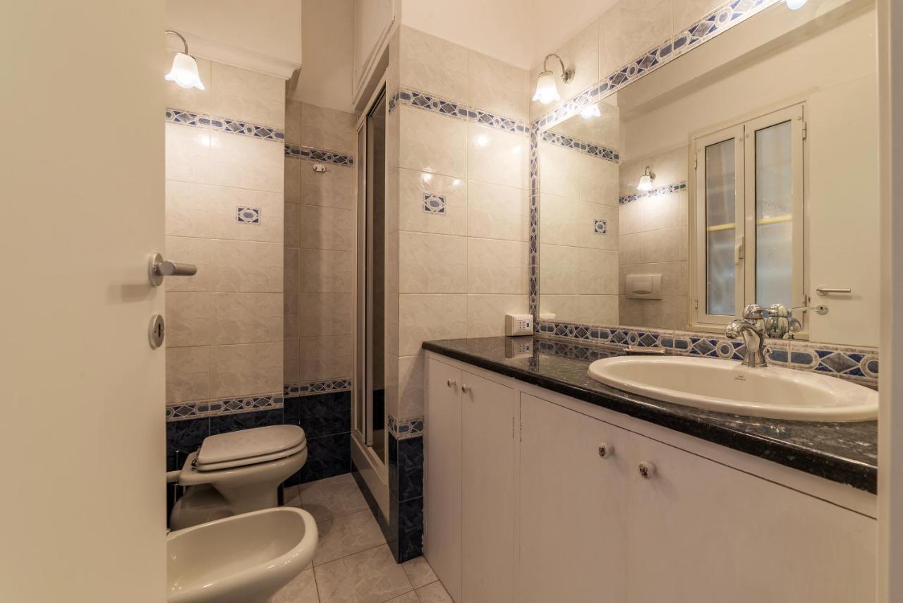 Piazza Re Di Roma Comfy Apartment Exterior foto