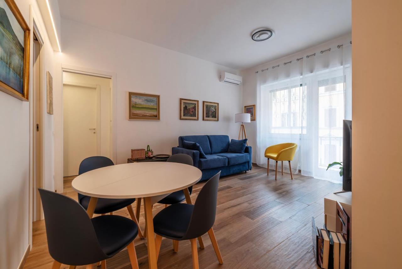 Piazza Re Di Roma Comfy Apartment Exterior foto